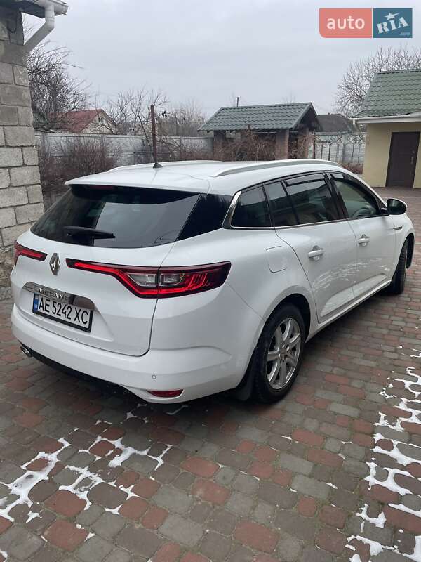 Універсал Renault Megane 2017 в Царичанці