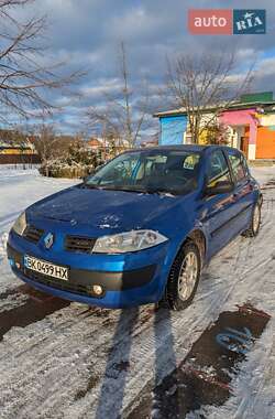 Хэтчбек Renault Megane 2002 в Сарнах