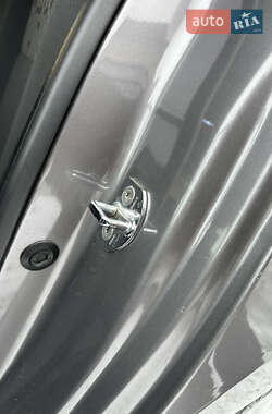 Универсал Renault Megane 2012 в 