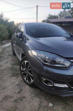 Хэтчбек Renault Megane 2015 в 