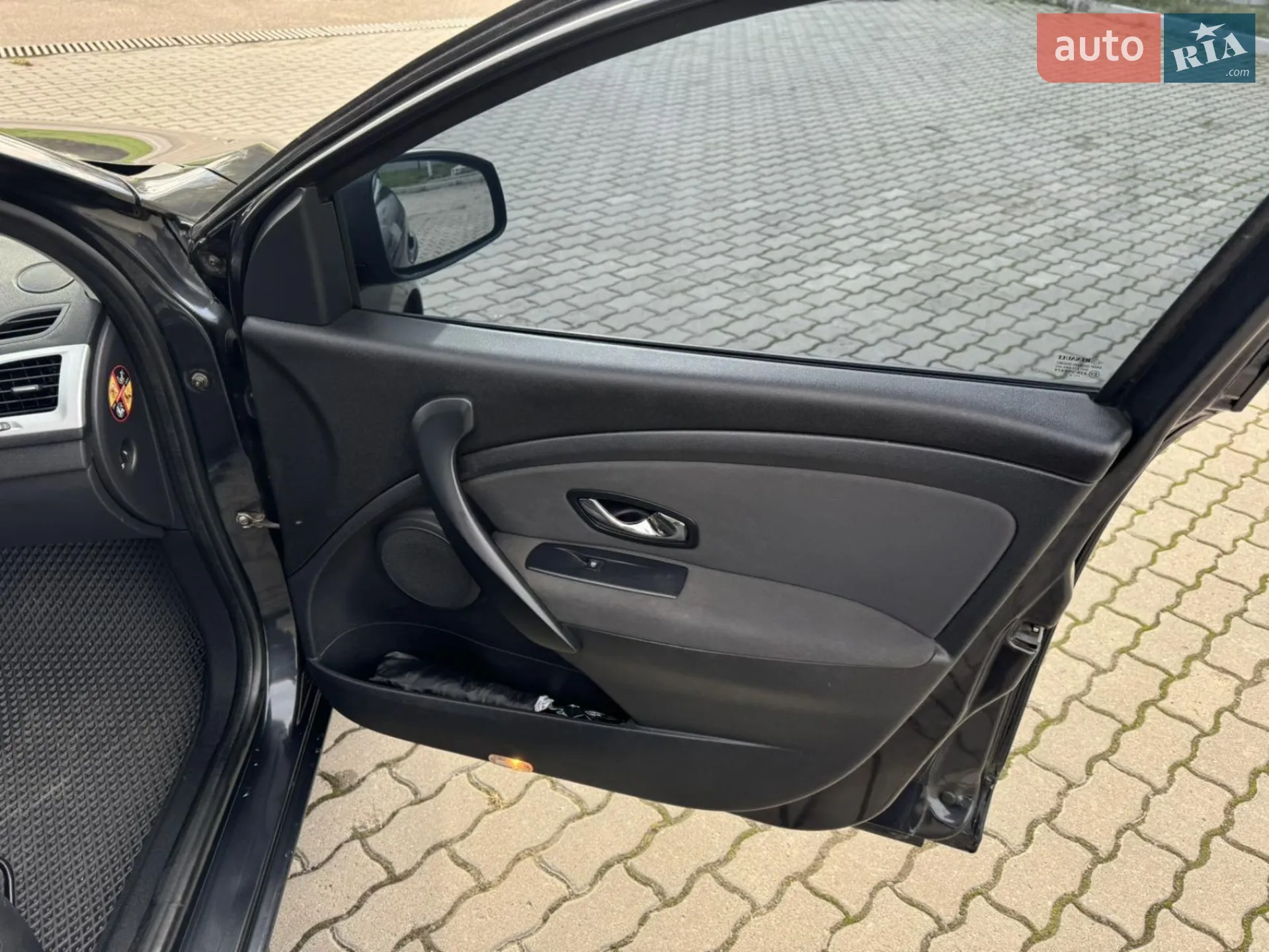 2014 Renault Megane - мініатюра 35