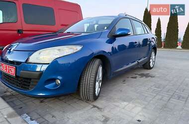 Универсал Renault Megane 2010 в Городке