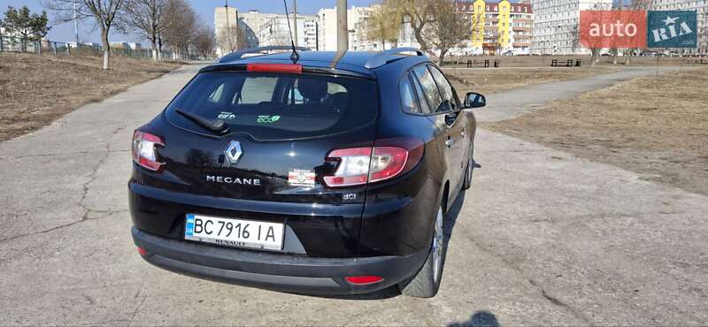 Универсал Renault Megane 2011 в Нетешине