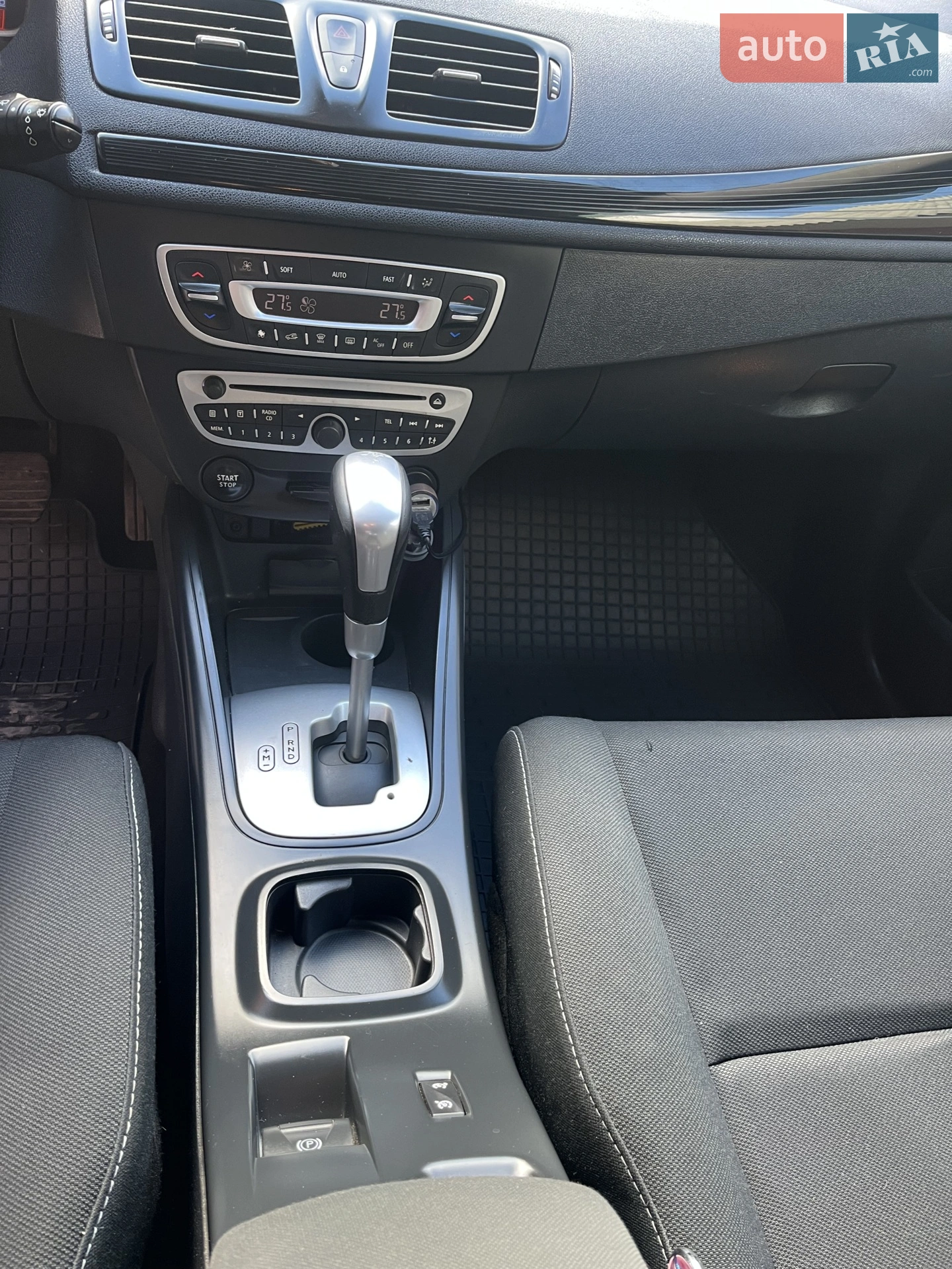 2012 Renault Megane - мініатюра 10