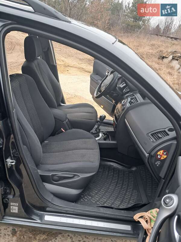 Універсал Renault Megane 2007 в Вараші фото 16 Універсал Renault Megane 2007 в Вараші