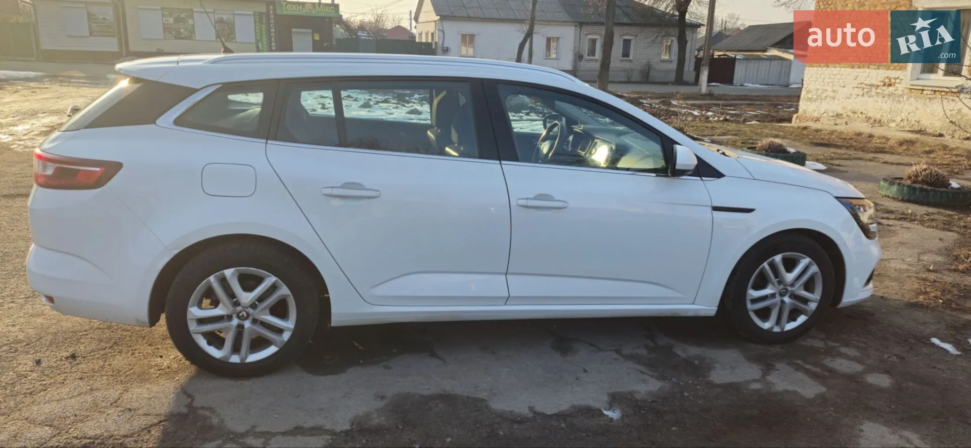 2017 Renault Megane - мініатюра 8
