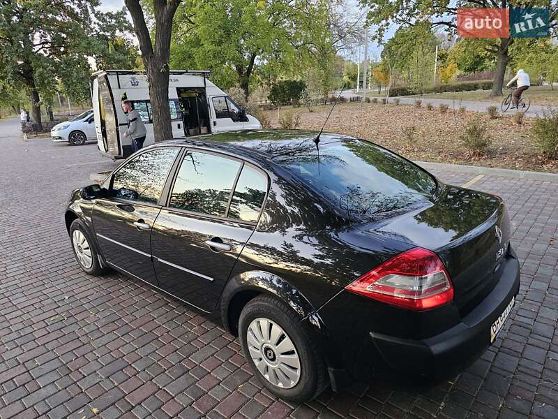 Седан Renault Megane 2009 в Кропивницком