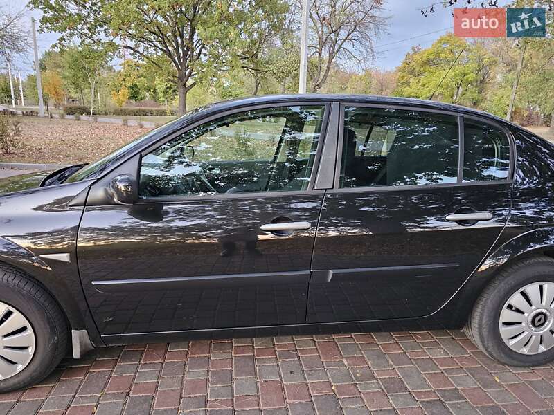 Седан Renault Megane 2009 в Кропивницком