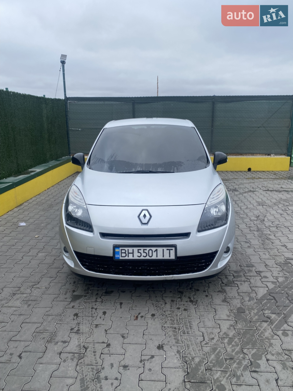 2010 Renault Megane - мініатюра 17