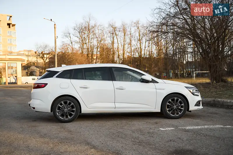 Renault Megane 2017 VIN VF1RFB00958182337 фото оголошення 11 з 92