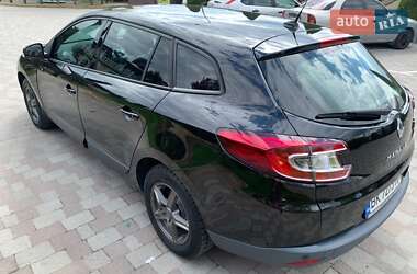 Универсал Renault Megane 2011 в 