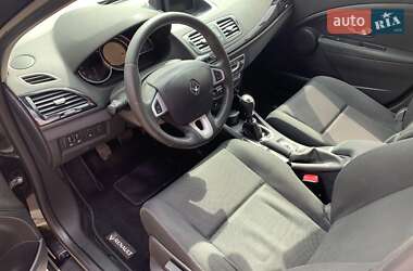 Универсал Renault Megane 2011 в 