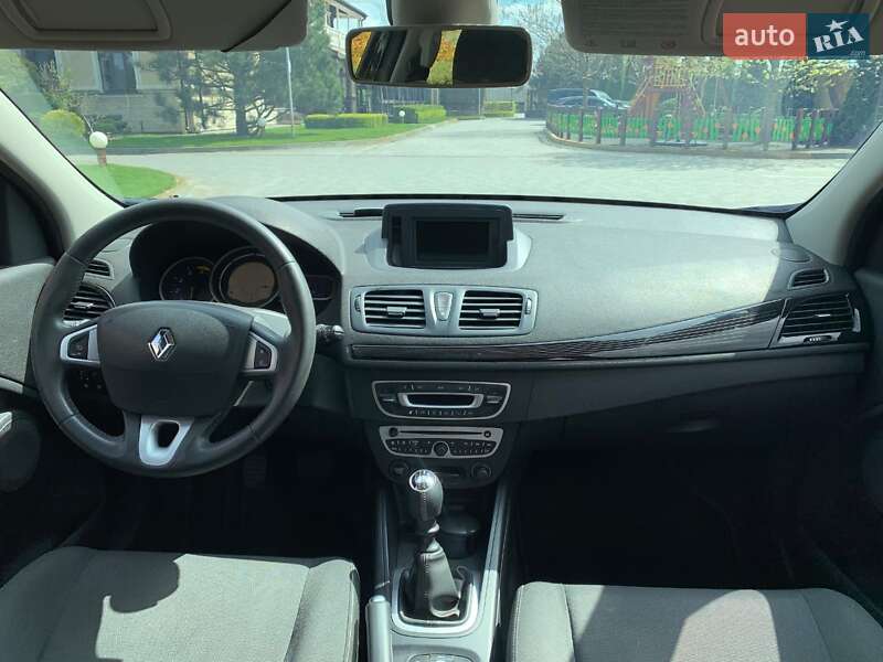 Универсал Renault Megane 2011 в Сарнах