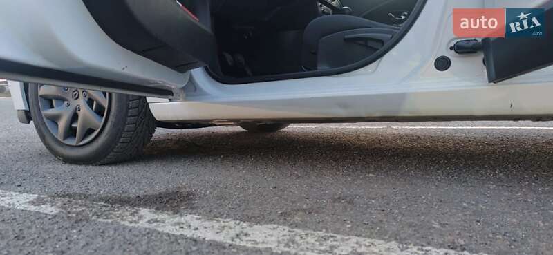 Хэтчбек Renault Megane 2013 в Ужгороде
