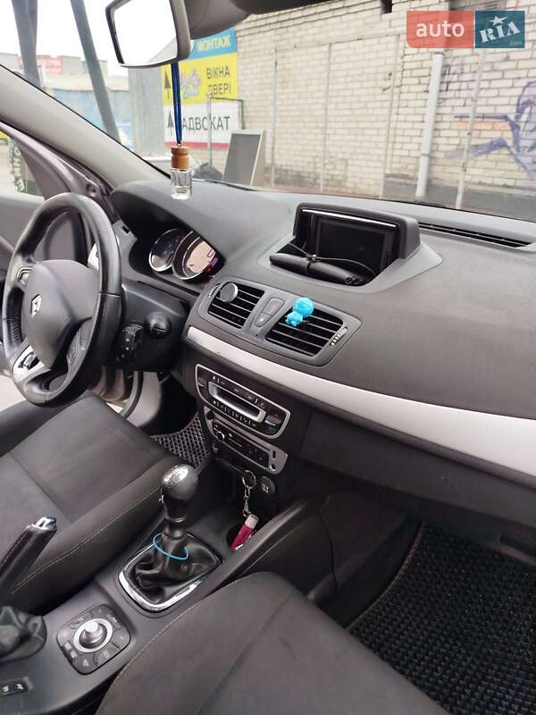 Универсал Renault Megane 2013 в Луцке фото 8 Универсал Renault Megane 2013 в Луцке
