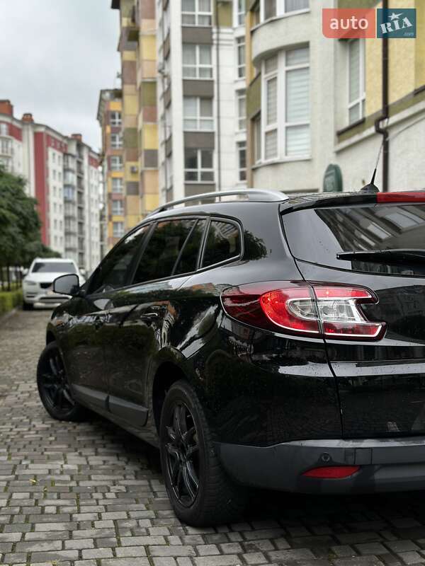 Універсал Renault Megane 2012 в Івано-Франківську