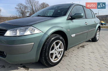 Седан Renault Megane 2005 в Вишневце