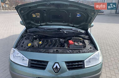 Седан Renault Megane 2005 в Вишневце