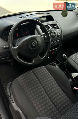 Универсал Renault Megane 2006 в 