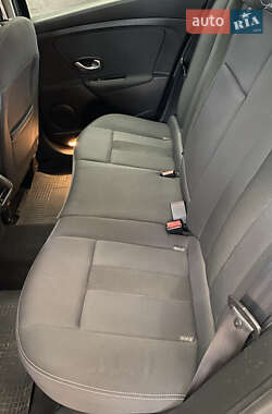 Универсал Renault Megane 2011 в 