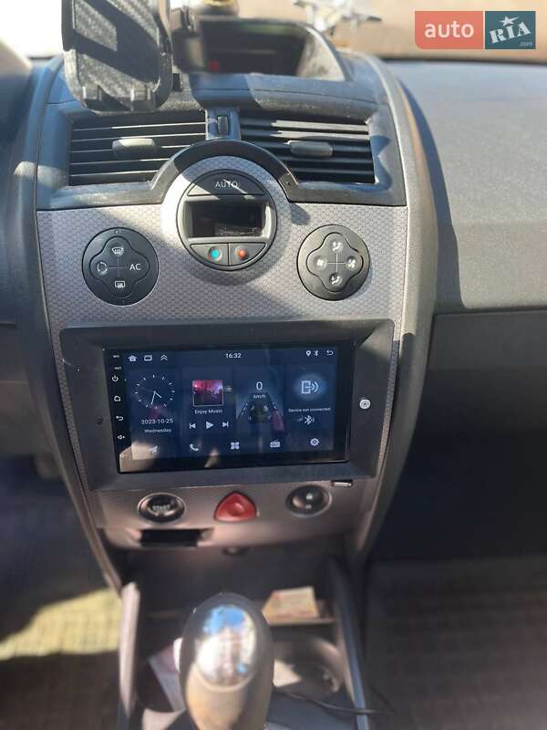 Універсал Renault Megane 2004 в Луцьку фото 16 Універсал Renault Megane 2004 в Луцьку