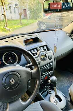 Универсал Renault Megane 2005 в 