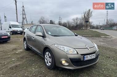 Хэтчбек Renault Megane 2008 в Лозовой