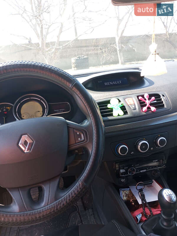 Купе Renault Megane 2009 в Одесі фото 4 Купе Renault Megane 2009 в Одесі