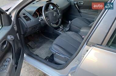 Універсал Renault Megane 2004 в 