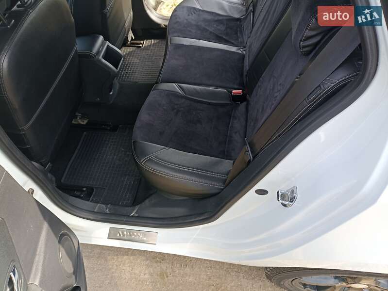 Универсал Renault Megane 2013 в Коростене