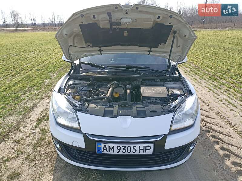 Универсал Renault Megane 2013 в Коростене