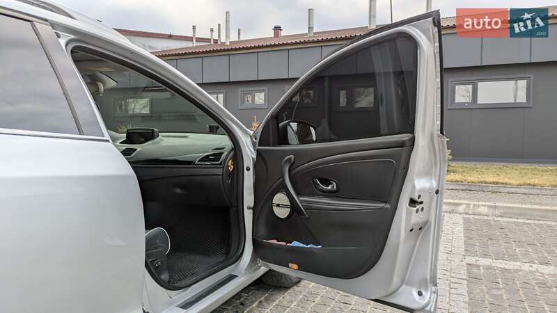 Универсал Renault Megane 2015 в Пирятине фото 23 Универсал Renault Megane 2015 в Пирятине