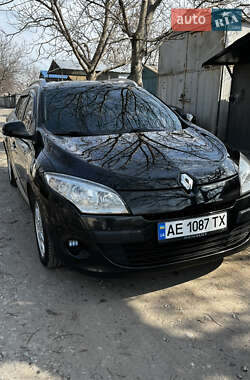 Универсал Renault Megane 2010 в 
