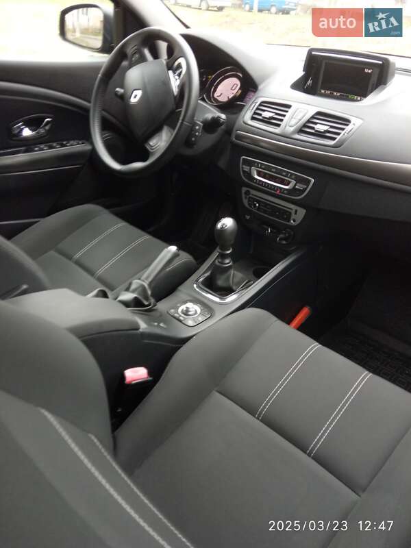 Универсал Renault Megane 2013 в Бориславе