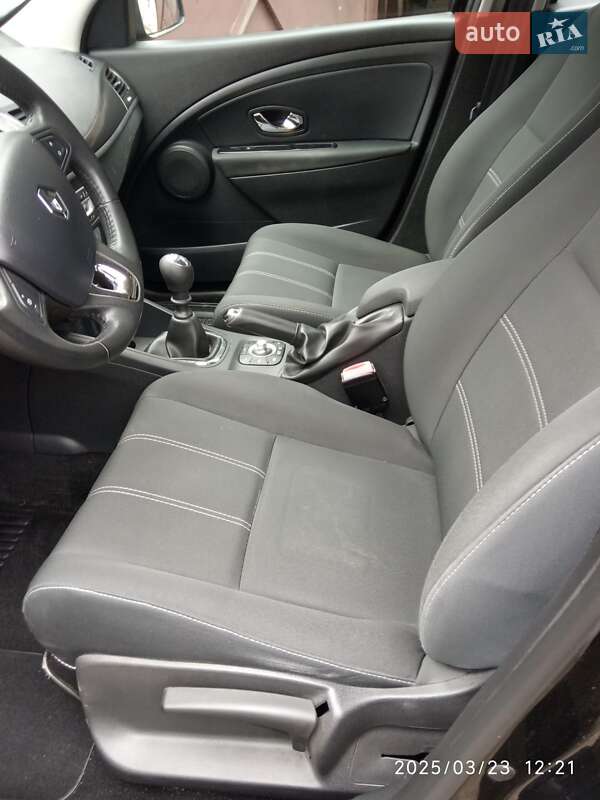 Универсал Renault Megane 2013 в Бориславе