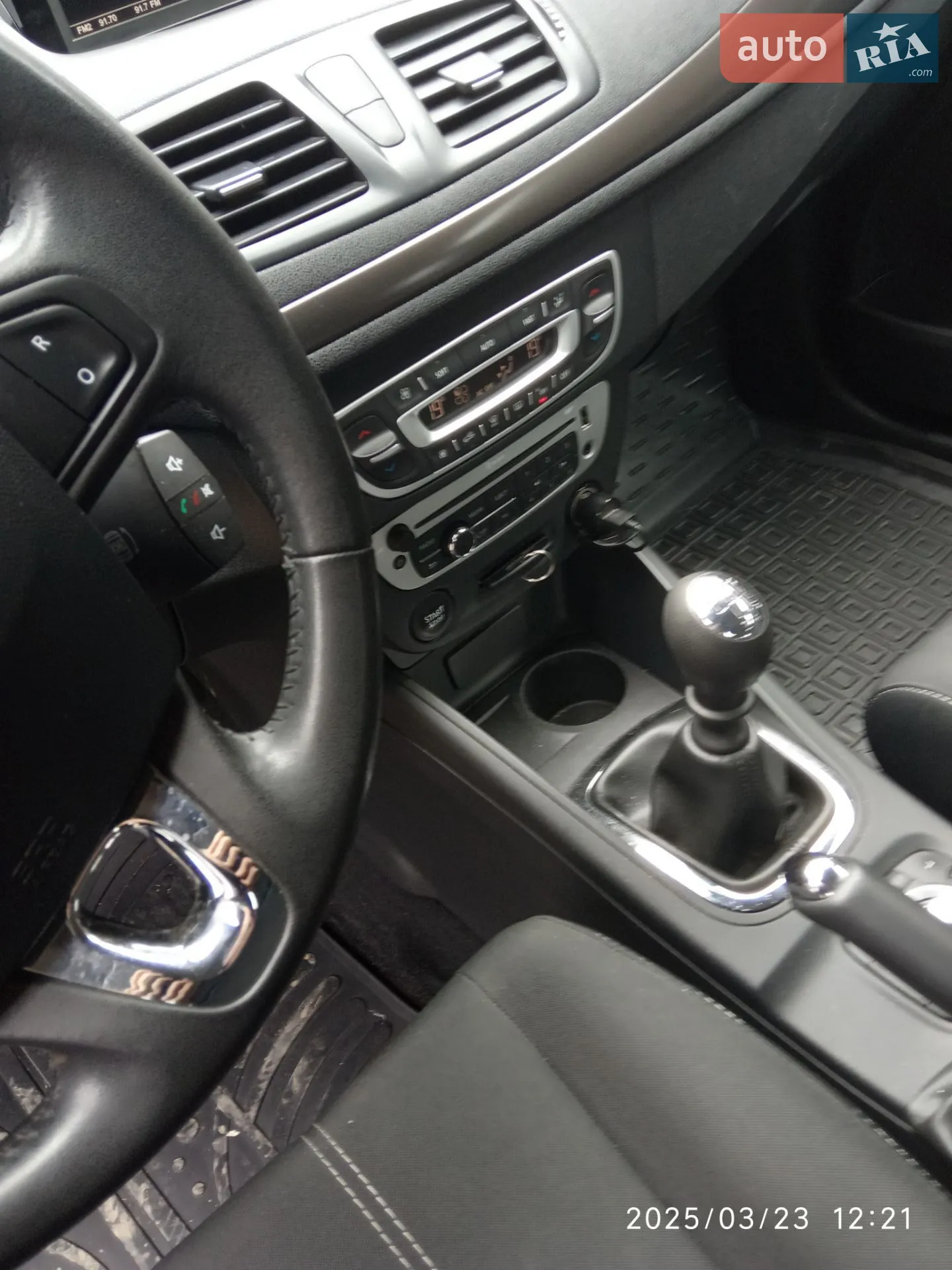 2013 Renault Megane - мініатюра 26