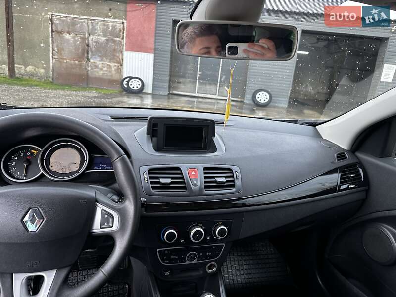 Универсал Renault Megane 2011 в Вашковцах
