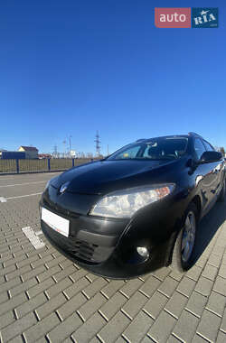 Универсал Renault Megane 2011 в 