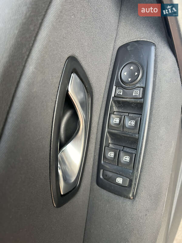 Універсал Renault Megane 2011 в Рівному фото 12 Універсал Renault Megane 2011 в Рівному