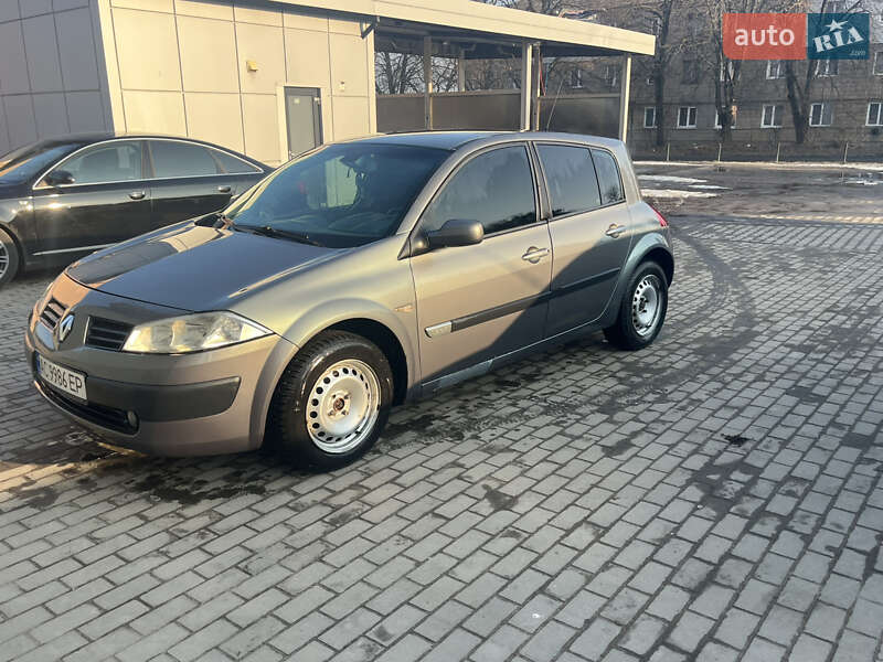 Хэтчбек Renault Megane 2003 в Владимире фото 3 Хэтчбек Renault Megane 2003 в Владимире