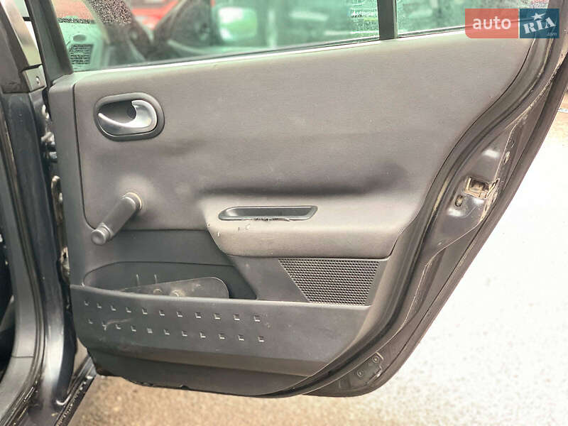Седан Renault Megane 2007 в Виннице
