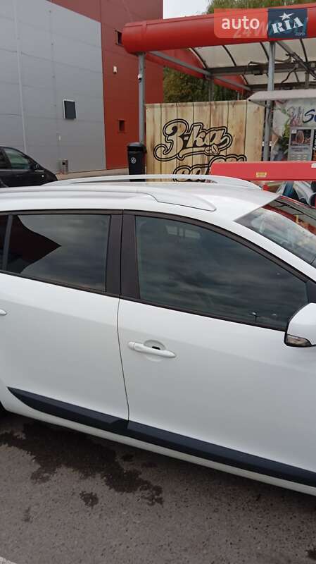 Универсал Renault Megane 2011 в Перечине