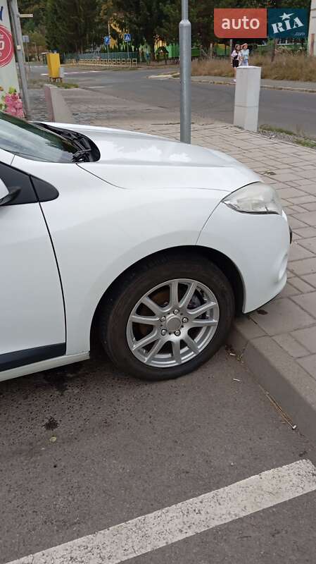 Универсал Renault Megane 2011 в Перечине