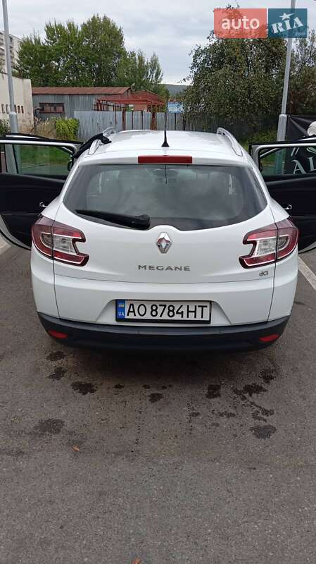 Универсал Renault Megane 2011 в Перечине