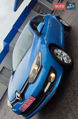 Хэтчбек Renault Megane 2014 в 