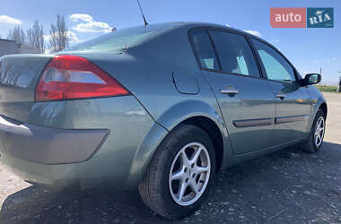 Седан Renault Megane 2005 в 