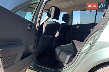 Седан Renault Megane 2005 в 