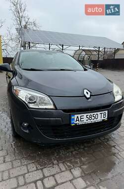 Универсал Renault Megane 2010 в 