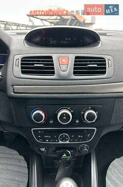 Універсал Renault Megane 2011 в 