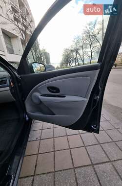 Универсал Renault Megane 2010 в 